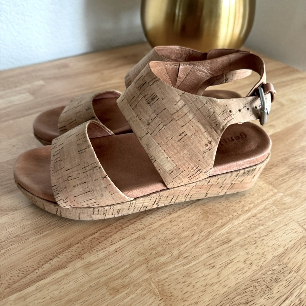 Gentle Souls by Kenneth Cole Women's Lori Platform Sandals Size 7.5 - Picture 11 of 15